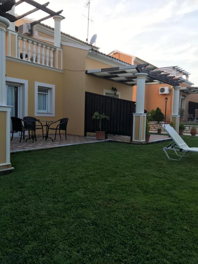 L'Eremo Luxury Apartments Рода Екстериор снимка