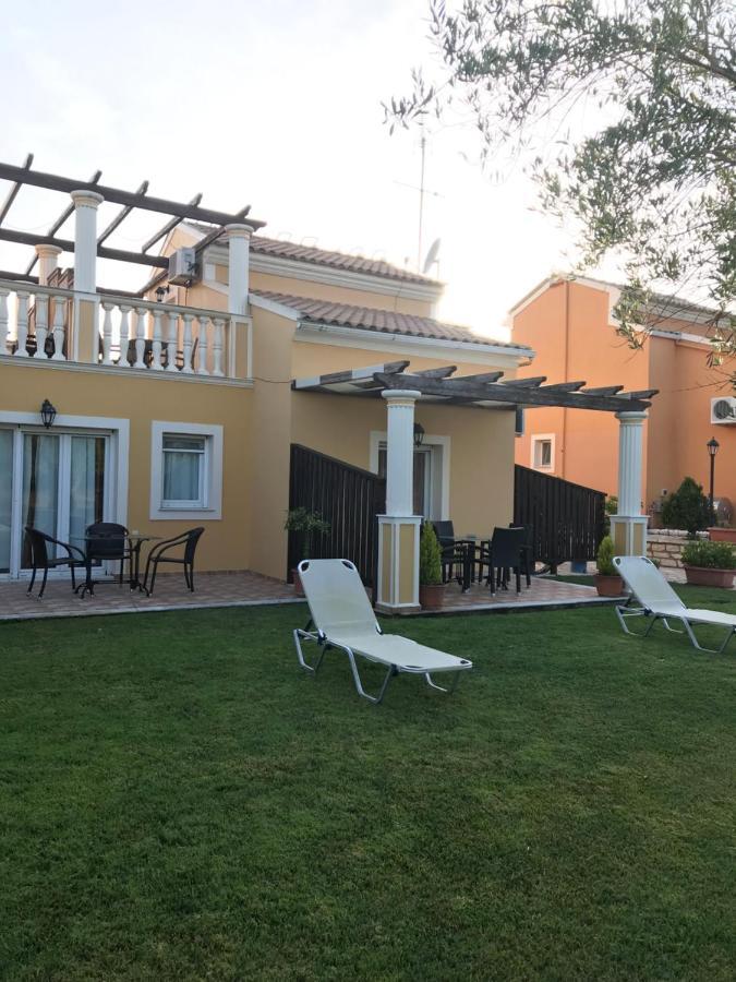 L'Eremo Luxury Apartments Рода Екстериор снимка