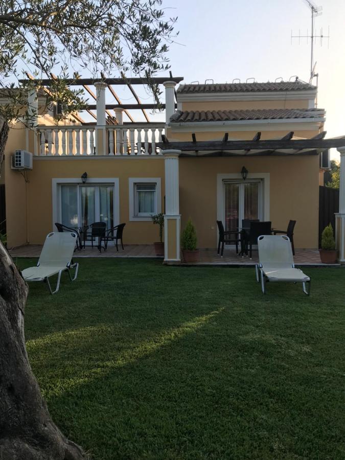 L'Eremo Luxury Apartments Рода Екстериор снимка